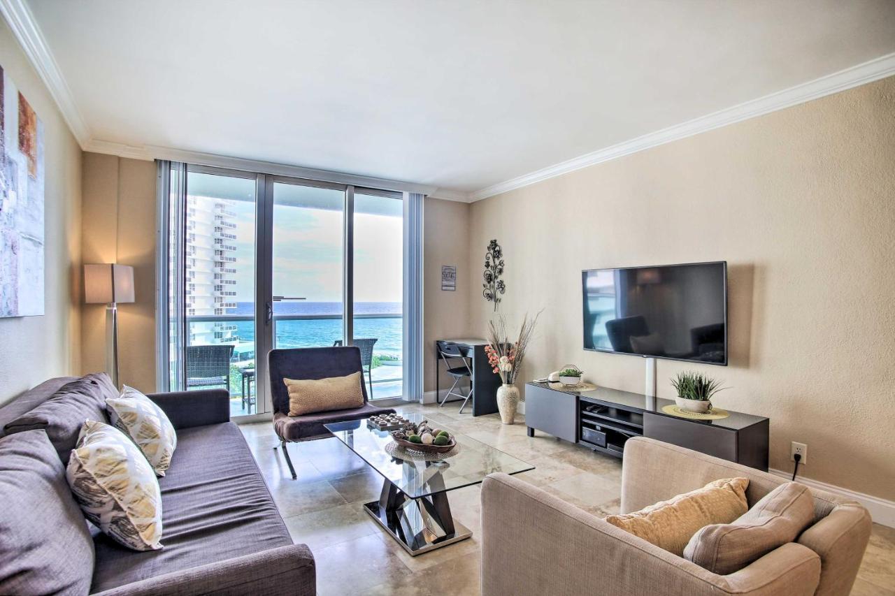 Grand Hollywood Apartment With Stunning Views! מראה חיצוני תמונה