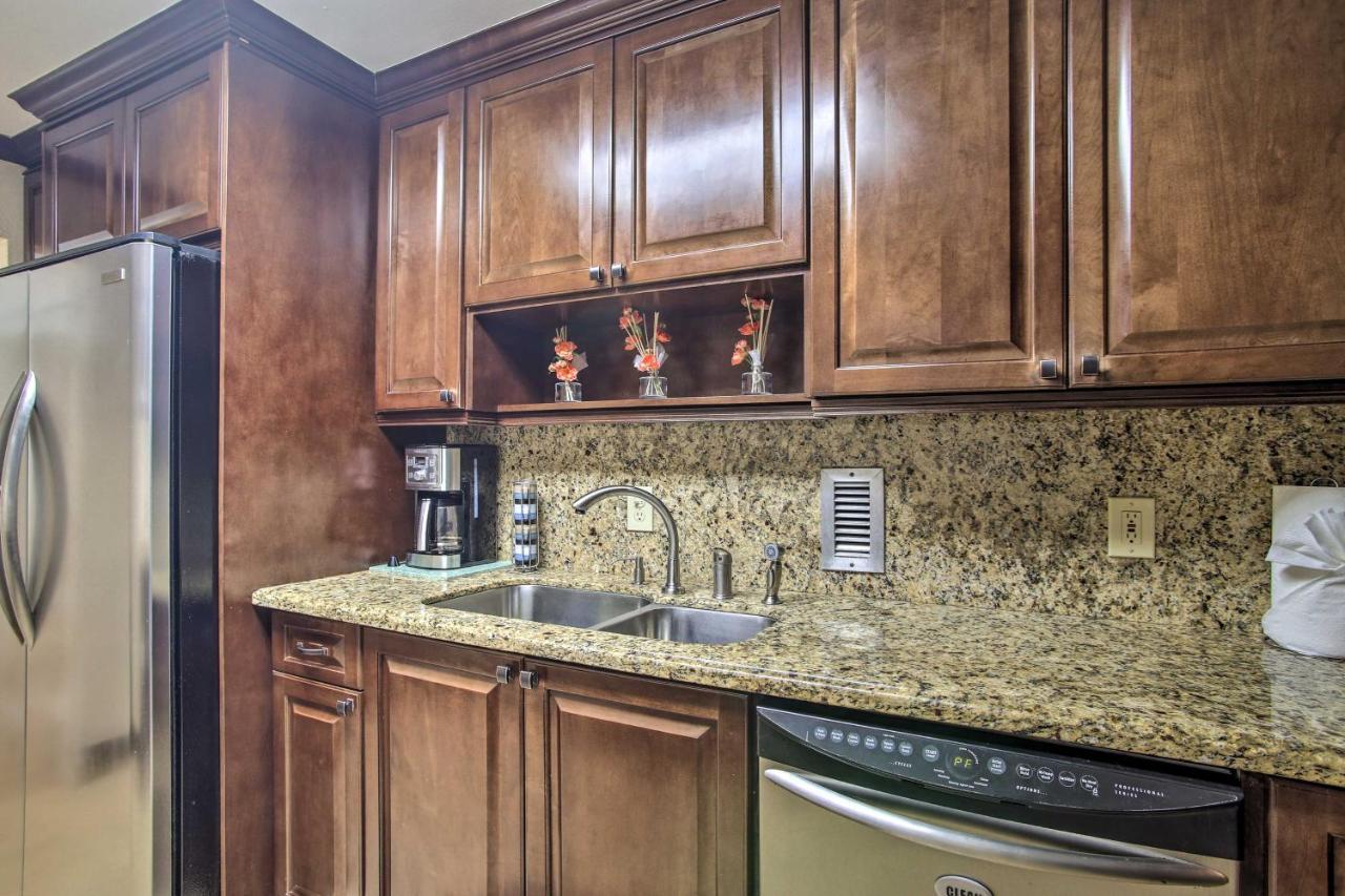 Grand Hollywood Apartment With Stunning Views! מראה חיצוני תמונה